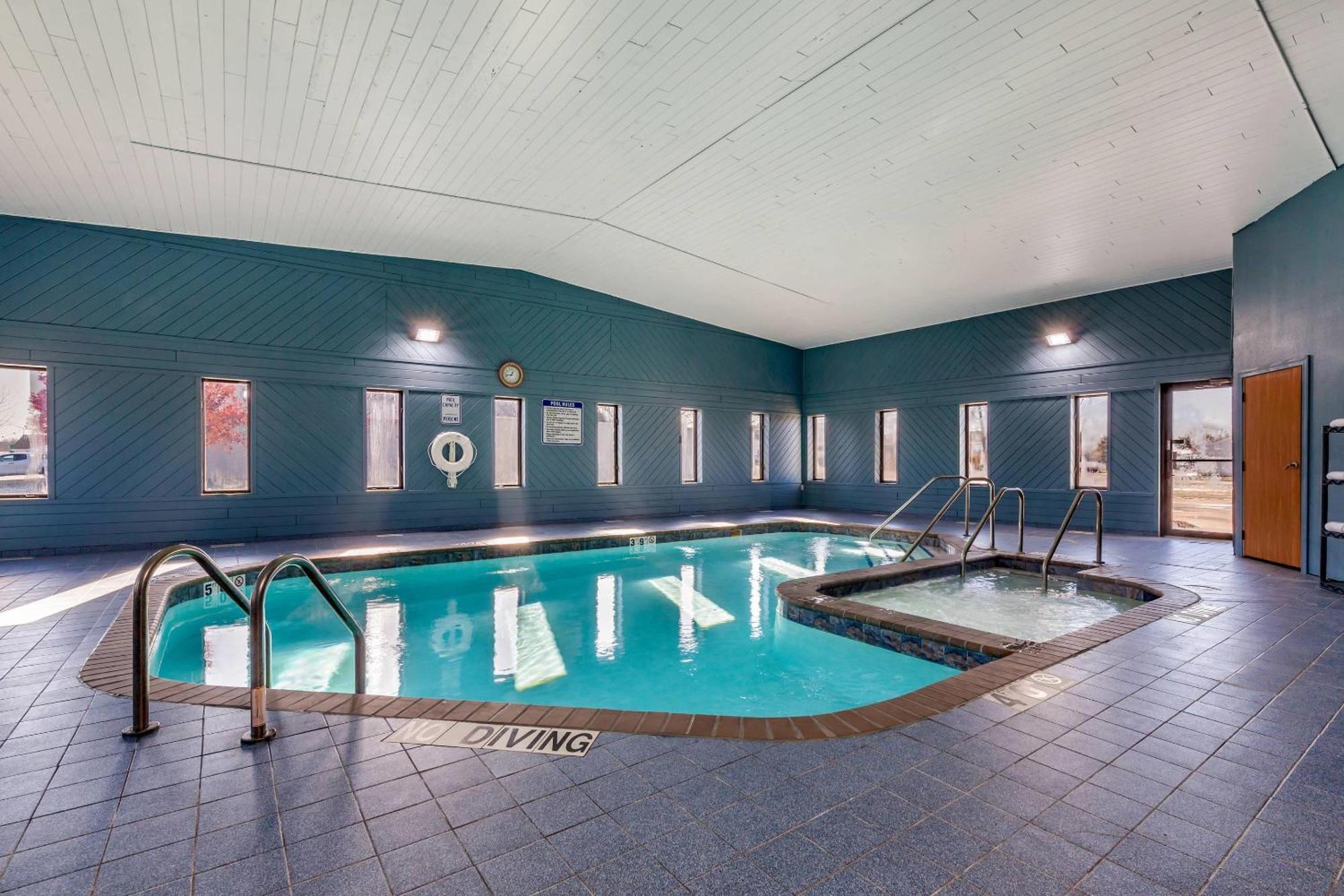 Quality Inn New London Zewnętrze zdjęcie